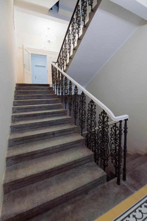 Modern Apartment Spanelska Praga Exterior foto